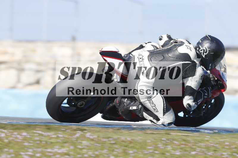 /Archiv-2024/02 29.01.-02.02.2024 Moto Center Thun Jerez/Gruppe gruen-green/backside